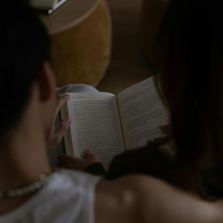 cozy-reading-7db70439c5f5466fac2b331c3ce8e660